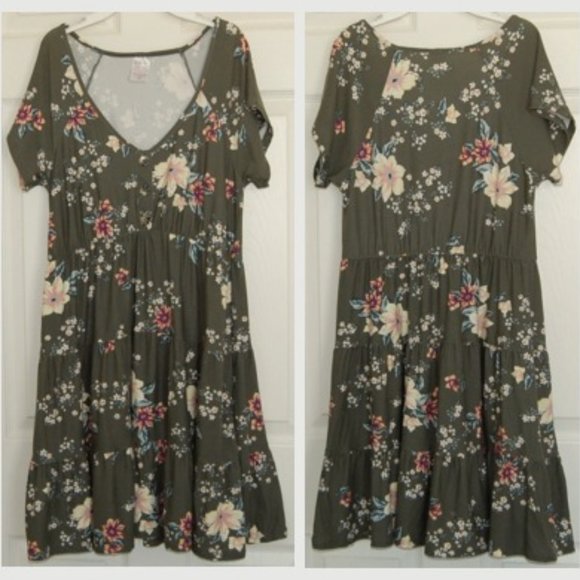 NO BO Juniors Size L (11-13), 35" Bust, Midi Floral Green Dress - Picture 3 of 7